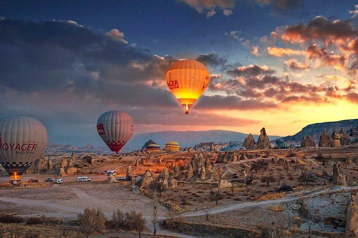 Turkey Tour: Istanbul, Cappadocia, Laodicea, Pamukkale, Efesus