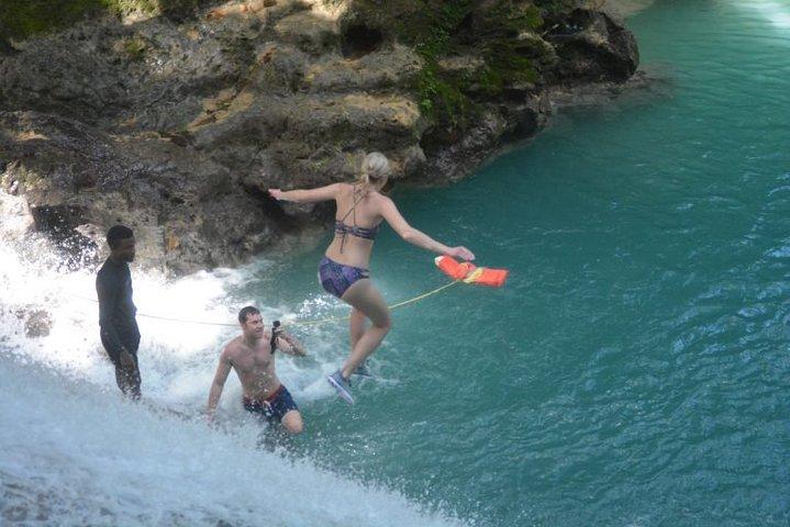 Tour Privado Blue Hole e Secret Falls