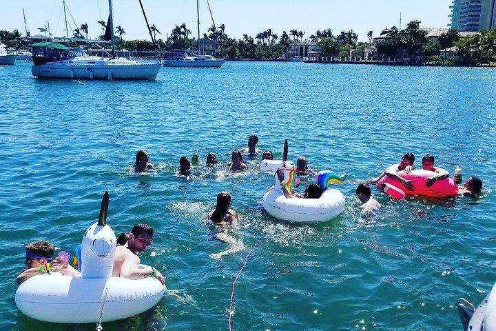 Island Time Boat Cruise in Fort Lauderdale