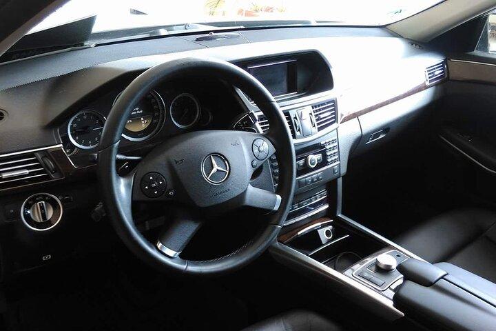 Privat transfer till IKOS OLIVIA