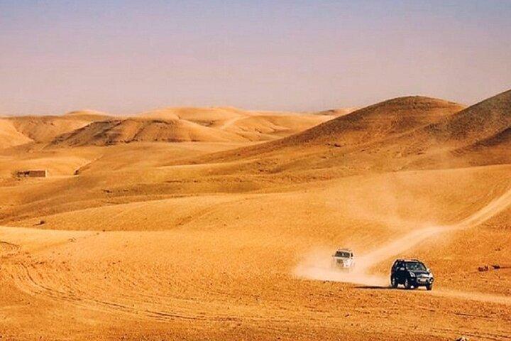 Desierto de Agafay Premium y pueblos bereberes con Camel Safari incluyendo almuerzo