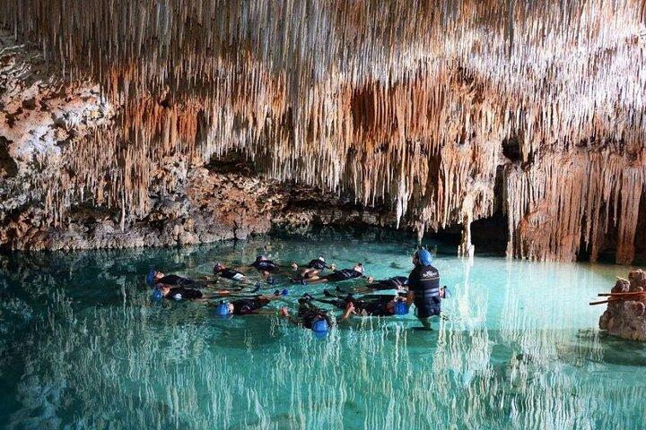 Playa del Carmen Amazing Secret River med buffet og drinks