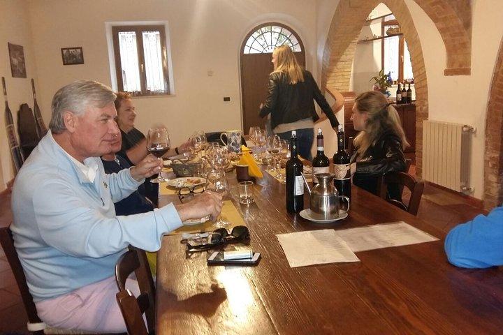 Montepulciano und Pienza Tuscany Wine & Cheese Fullday aus Rom