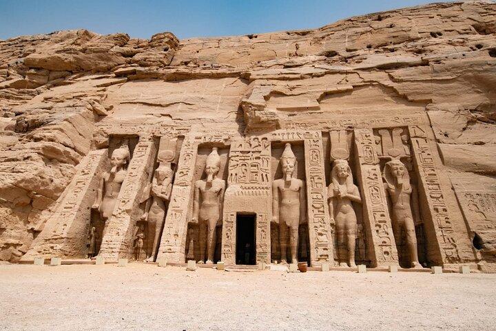Assuan: tour guidato privato di un'intera giornata alla leggenda dei templi di Abu Simbel