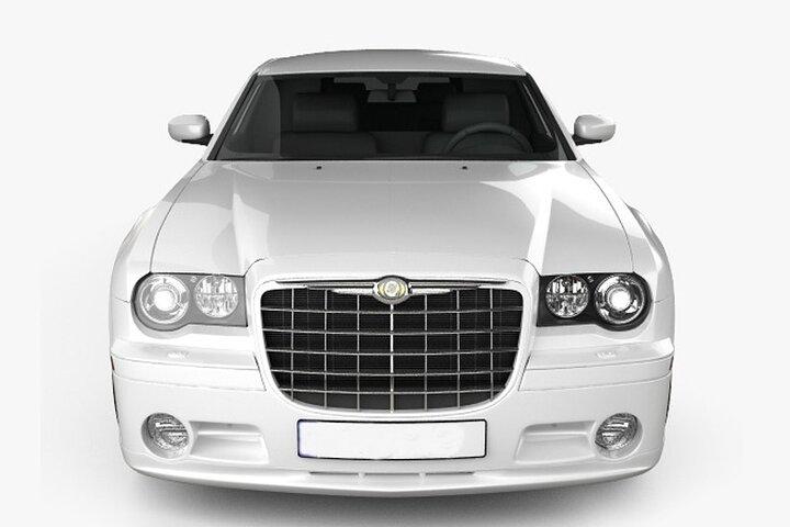 Colombo Lufthavn (CMB) til Colombo City Privat overførsel med Chrysler Limousine