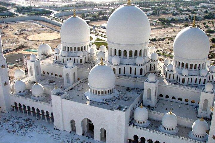 Abu Dhabi Grand Mosque, Etihad Towers & Royal Palace Bezoek vanuit Dubai