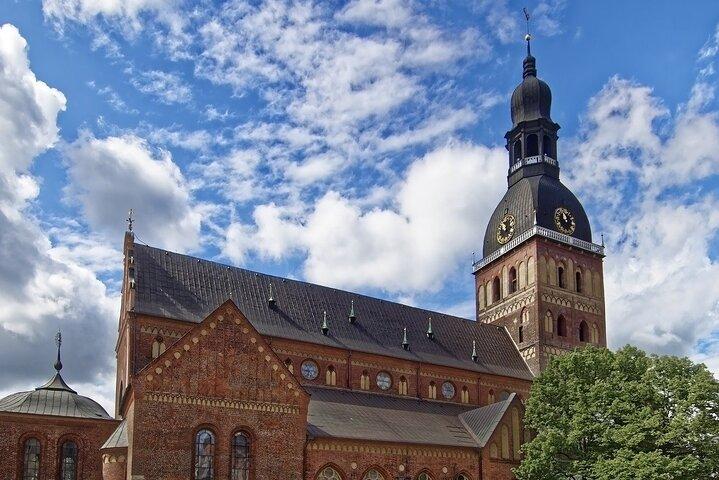 Visita guiada privada a Riga com um guia profissional