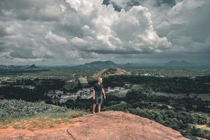 Colombo till Dambulla Shuttle & Yapahuwa Historical Exploring