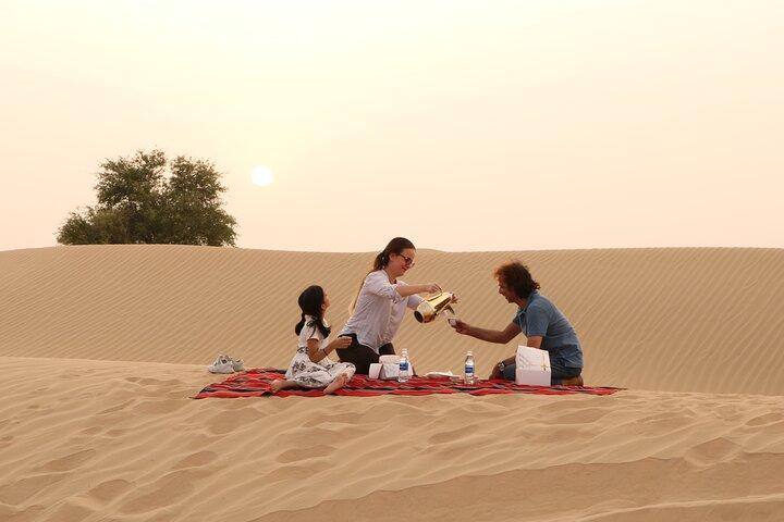 Private 4x4 Morning Desert Drive with Wildlife Experience & Sandboarding