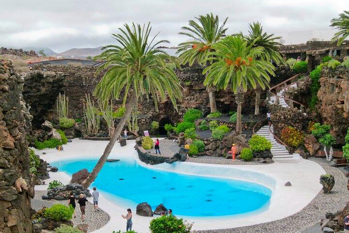 Excursão privada de luxo a Jameos del Agua e Cueva de los Verdes em Lanzarote