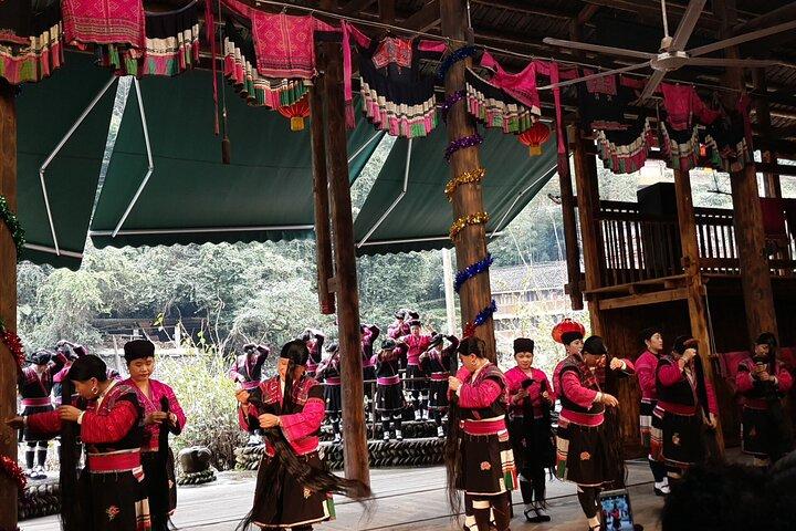 桂林/陽朔ホテルからの1日龍脊棚田ハイキングツアー