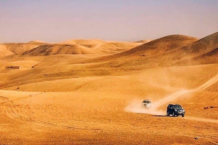 Marrakesh: Agafay Desert Tour with Lunch and Camel Ride