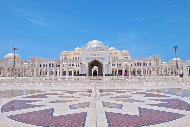 Full-Day Private Abu Dhabi City Tour from Dubai