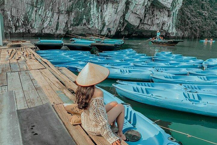 ️ Ha Long Bay Instagram Tour: los lugares más famosos (privado y todo incluido)