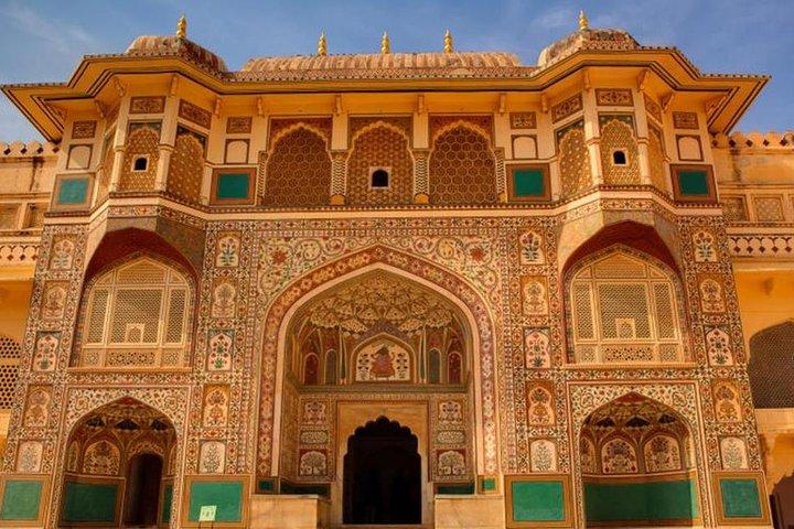 Trasferimento privato da Jaipur a Udaipur