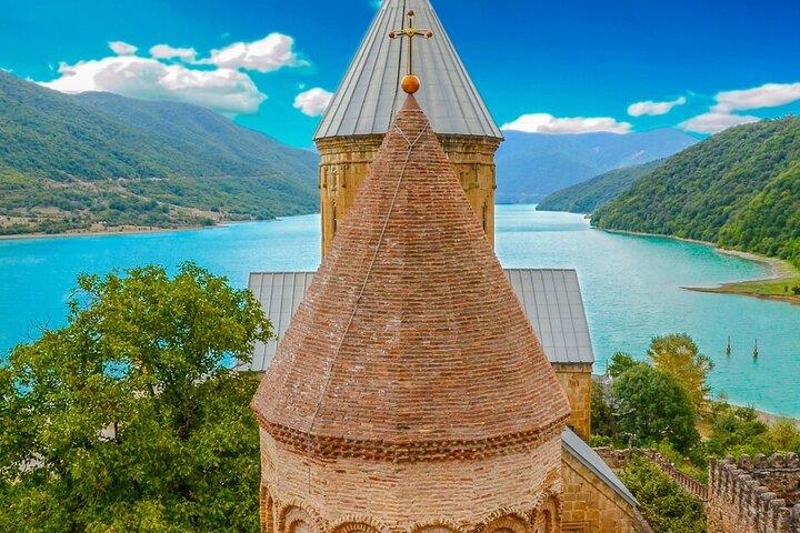 Lufthavnstransfer: Tbilisi til Tbilisi Lufthavn TBS med Standard Car
