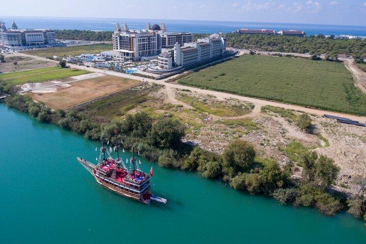 Dolphin Island Boat Tour