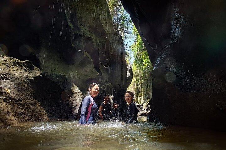 Explorando el cañón oculto de Beji Guwang