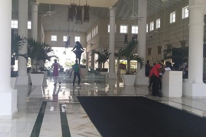 transfer privado padrão e premium do aeroporto de punta cana para cabarete