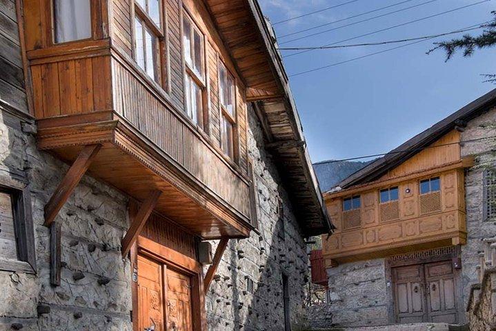 Side : grotte Altinbesik et village d'Ormana