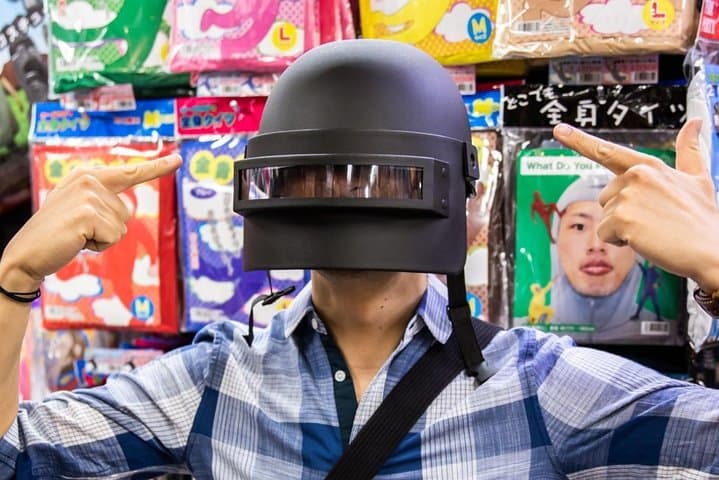 Tokyo Private Off-Beat Tour Hidden Oddities & Icons with a Local