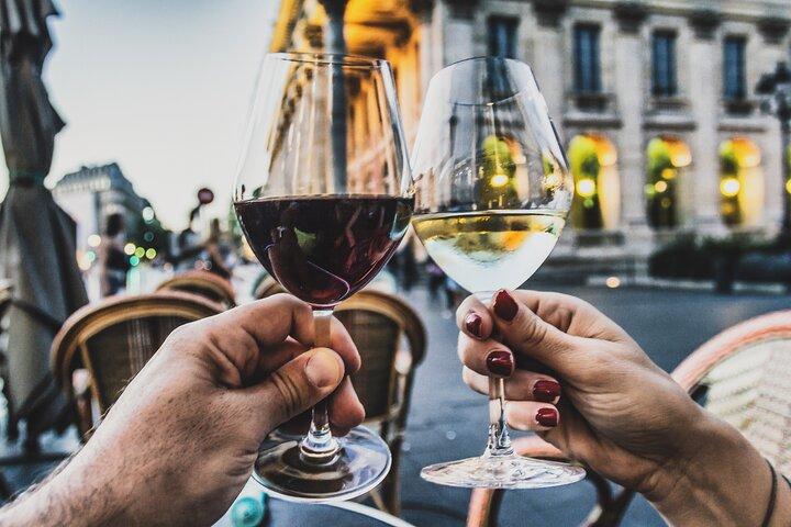Barcelona Tapas & Wine Tour con un guía local privado