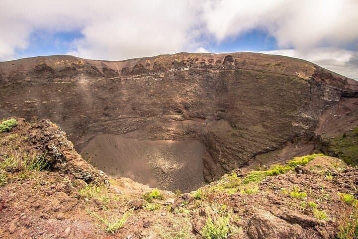 Private half day tour Mt. Vesuvius