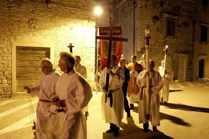 Daily or night walking tour through Medieval Šibenik