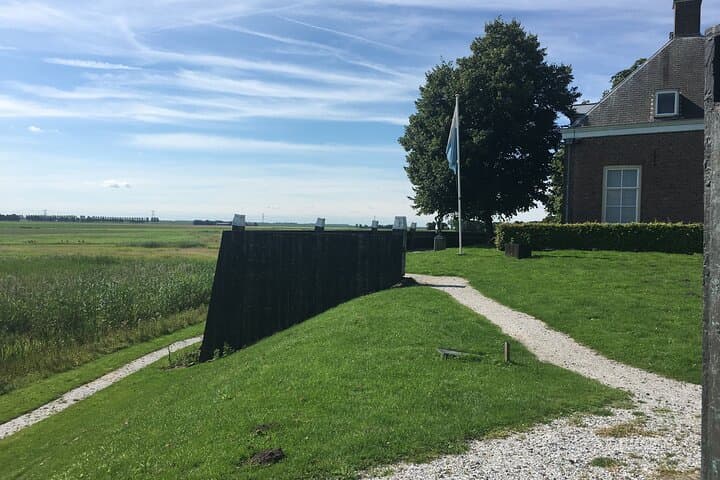 Private custom tour from Amsterdam to Giethoorn
