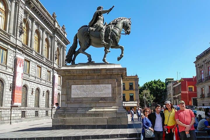 Food and Historic Walking Tour: Private Tortilla Crawl in Mexico City Downtown