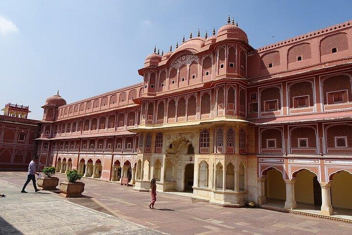 Private Tour durch Chandra Mahal - Jaipur mit High Tea