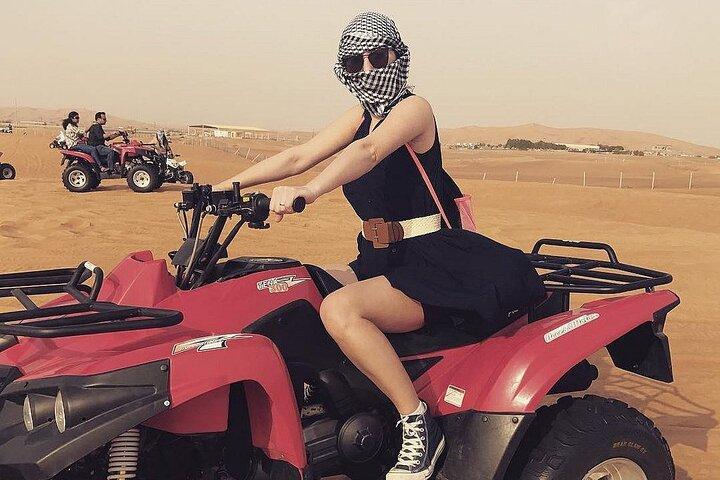 Ras Al khaimah 90 minutters Quad Biking Tour