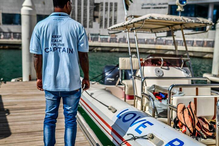 Kærlighed Både Dubai: Nyd 90 minutters kærlighedstur