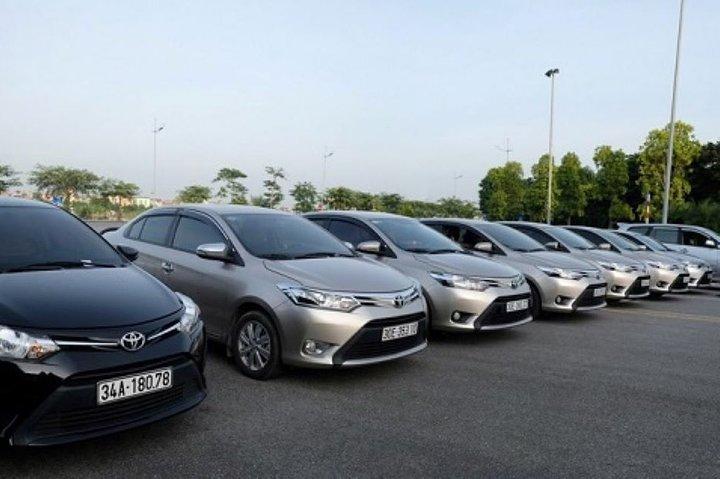 Luchthaventransfer (van Da Nang Airport naar Hotel in Hoi An) 4-zitsauto