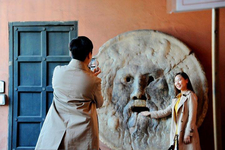 Rome Highlights Private Tour of Circus Maximus and Trastevere