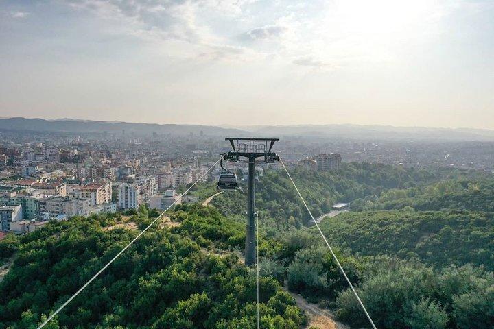 Visite privée de la ville de Tirana & Dajti Mountain avec pick-up