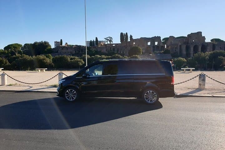 Civitavecchia Private Transfer: Civitavecchia Port to Rome