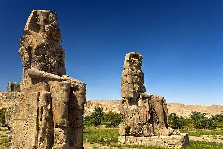 2-daagse reisarrangement voor 1 nacht naar Aswan en Luxor vanuit Caïro per vlucht