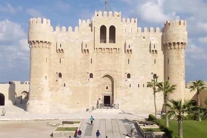 A private Trip from Cairo to Alexandria, including lunch, entrance fees