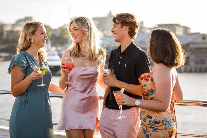 Hoteller i nærheden af Sydney Harbour 3 - Course Early Dinner Cruise