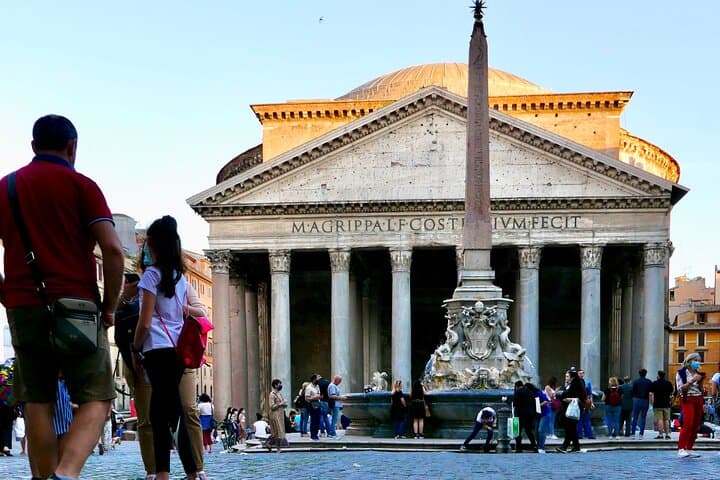 Pantheon Guided Tour: Rome's Ancient Temple with Express Option