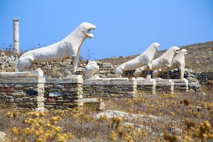 3 Day Private Tour in Santorini & Mykonos at the Best of Cyclades