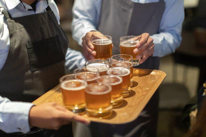 Tour a pie de tacos y tequila con sabor a Miguel