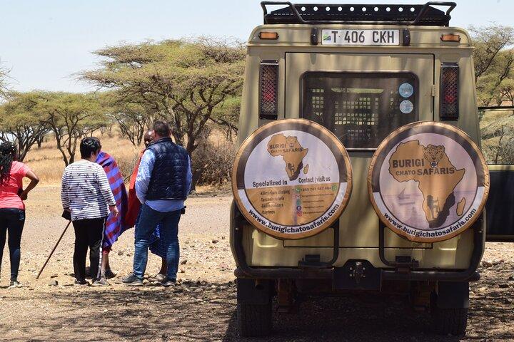 1 día de viaje cultural aventurero de Olpopongi Real Maasai | BURIGI CHATO SAFARIS LTD