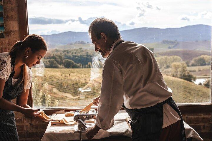 En Brunello-matlagningskurs med vingårdsutsikt