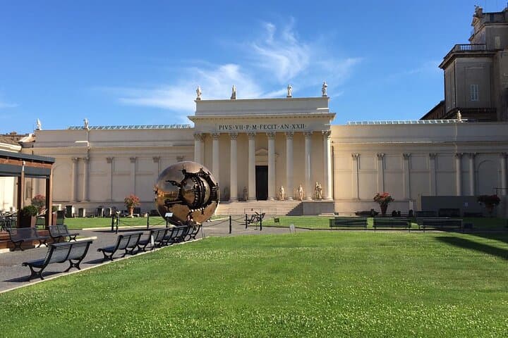 Rome: Vatican Museums, Sistine Chapel & St. Peter's Basilica Tour