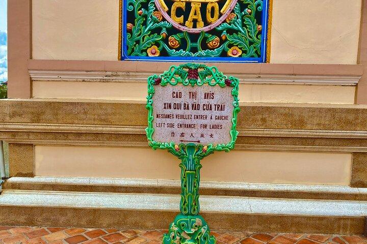 Privat tur til Cao Đài Temple og Cu Chi Tunnels