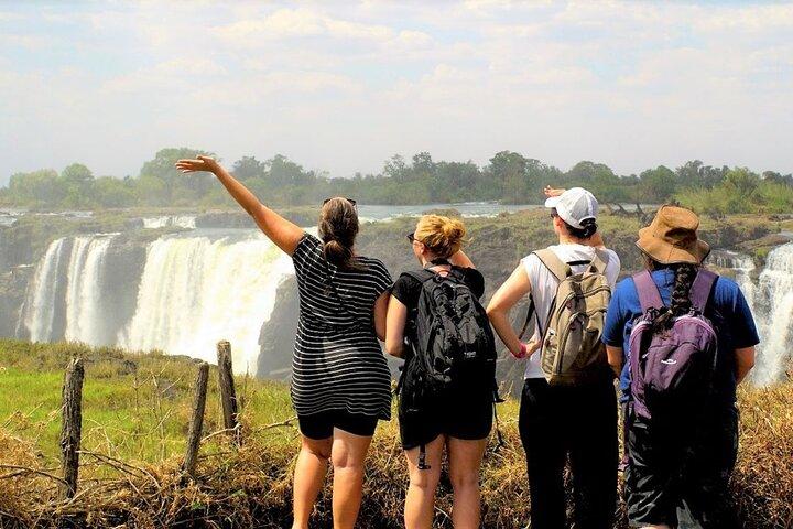 Overland Safari Livingstone til Lusaka via Lower Zambezi National Park - 7 dage.