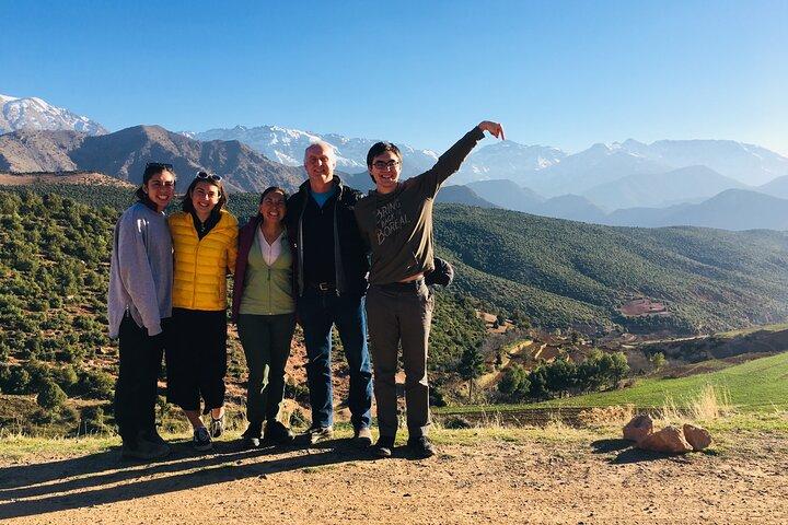 Privater Tagesausflug von Marrakesch nach Anima Garden und Ourika Valley Atlas mtns