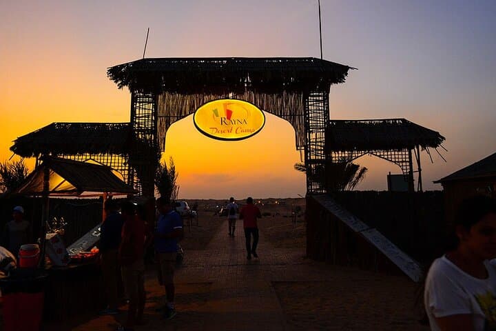 Desert Safari, City Tour & Dhow Cruise in Marina Enjoy In Dubai